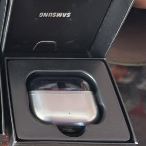 "	Samsung Galaxy Buds 3 Pro semi original Silver"