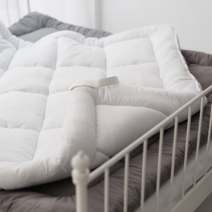 • مرتبة تطرية Mattress Topper 200*120