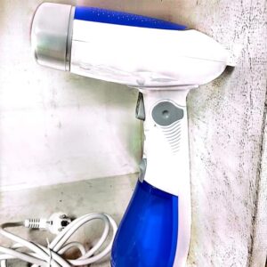 • مكواه بخار عمودي